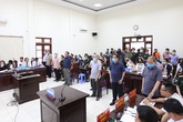 Rút yêu cầu bồi thường với nhiều bị cáo tại toà xử cựu Đô đốc Nguyễn Văn Hiến Rút yêu cầu bồi thường với nhiều bị cáo tại toà xử cựu Đô đốc Nguyễn Văn Hiến