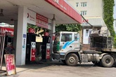 Bất thường, hàng loạt cây xăng treo biển hết hàng, đóng cửa dừng bán Bất thường, hàng loạt cây xăng treo biển hết hàng, đóng cửa dừng bán