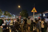 TP.HCM: Người đàn ông bị tàu hoả kéo lê hàng chục mét, tử vong thương tâm TP.HCM: Người đàn ông bị tàu hoả kéo lê hàng chục mét, tử vong thương tâm
