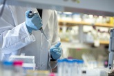 Sớm nhất phải 12 tháng nữa mới có vaccine phòng COVID-19 Sớm nhất phải 12 tháng nữa mới có vaccine phòng COVID-19
