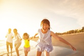 Xu hướng mới của gia đình hiện đại - tặng con trải nghiệm thay vì của cải Xu hướng mới của gia đình hiện đại - tặng con trải nghiệm thay vì của cải