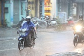 Chiều tối nay Hà Nội mưa giông, đề phòng mưa đá và gió giật mạnh Chiều tối nay Hà Nội mưa giông, đề phòng mưa đá và gió giật mạnh