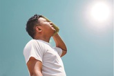 Bệnh cảm mùa hè đã dính thì rất lâu khỏi và khó chịu Bệnh cảm mùa hè đã dính thì rất lâu khỏi và khó chịu