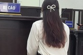 Đồng ý đi cướp với bạn, cô gái bị bắt sau 11 năm ra nước ngoài sinh sống Đồng ý đi cướp với bạn, cô gái bị bắt sau 11 năm ra nước ngoài sinh sống