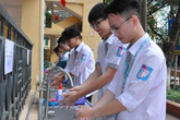 77% hộ gia đình ở Hưng Yên được sử dụng nước hợp vệ sinh 77% hộ gia đình ở Hưng Yên được sử dụng nước hợp vệ sinh
