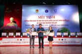 Unilever đón nhận bằng khen từ Bộ Y tế cho những nỗ lực của doanh nghiệp trên hành trình “Vì một Việt Nam khỏe mạnh” Unilever đón nhận bằng khen từ Bộ Y tế cho những nỗ lực của doanh nghiệp trên hành trình “Vì một Việt Nam khỏe mạnh”