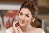 Đi làm bao năm không biết cát-xê vì Dương Tú Anh đã có người tin tưởng quản lý Đi làm bao năm không biết cát-xê vì Dương Tú Anh đã có người tin tưởng quản lý