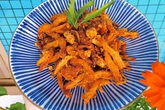 Khô gà cháy tỏi Khô gà cháy tỏi