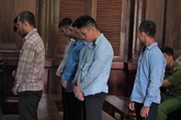Vụ bé trai 13 tuổi bị chém chết khi xông vào cứu cha: Tuyên án nhóm côn đồ Vụ bé trai 13 tuổi bị chém chết khi xông vào cứu cha: Tuyên án nhóm côn đồ
