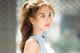 Ngọc Trinh phản ứng gay gắt khi bị người lạ quay lén rồi tung clip công khai lên mạng xã hội, đáng chú ý nhất là những bình luận gây bức xúc Ngọc Trinh phản ứng gay gắt khi bị người lạ quay lén rồi tung clip công khai lên mạng xã hội, đáng chú ý nhất là những bình luận gây bức xúc