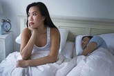 Nhiều ham muốn mà liên tục bị chồng từ chối Nhiều ham muốn mà liên tục bị chồng từ chối