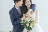 Sắp đến giờ đón dâu, chú rể nhận được tin báo: “Vợ mày ăn chơi nổi tiếng, tao yêu 6 năm còn chẳng thèm cưới”, cái cách anh đối mặt mới khiến người ta "ngả mũ" Sắp đến giờ đón dâu, chú rể nhận được tin báo: “Vợ mày ăn chơi nổi tiếng, tao yêu 6 năm còn chẳng thèm cưới”, cái cách anh đối mặt mới khiến người ta "ngả mũ"