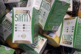 Cần xử lý nghiêm hành vi vứt bỏ hàng trăm lọ sản phẩm giảm cân ở vỉa hè Đại lộ Thăng Long Cần xử lý nghiêm hành vi vứt bỏ hàng trăm lọ sản phẩm giảm cân ở vỉa hè Đại lộ Thăng Long