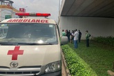 Bàng hoàng phát hiện thi thể đàn ông trên manh chiếu dưới gầm cầu vượt Bàng hoàng phát hiện thi thể đàn ông trên manh chiếu dưới gầm cầu vượt