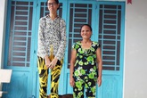 Cô gái miền Tây khổ vì chiều cao 2m, không có bạn chơi cùng Cô gái miền Tây khổ vì chiều cao 2m, không có bạn chơi cùng