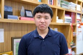 Tấm huy chương Vàng của cậu học trò được thầy cô 'săn lùng' Tấm huy chương Vàng của cậu học trò được thầy cô 'săn lùng'