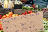 Người đàn ông bán rau lạ lùng và "khùng" nhất Việt Nam Người đàn ông bán rau lạ lùng và "khùng" nhất Việt Nam