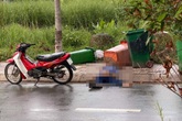 Tá hỏa phát hiện thi thể bên vệ đường Tá hỏa phát hiện thi thể bên vệ đường