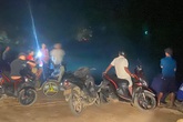 Hà Tĩnh: Xuyên đêm tìm kiếm 2 cháu bé mất tích trên sông Hà Tĩnh: Xuyên đêm tìm kiếm 2 cháu bé mất tích trên sông