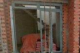 Sập giàn giáo, 2 người chết Sập giàn giáo, 2 người chết