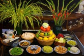 Rằm tháng 7, chị em đua khoe mâm cỗ đẹp như tranh, chỉ muốn ngắm mãi mà không nỡ ăn Rằm tháng 7, chị em đua khoe mâm cỗ đẹp như tranh, chỉ muốn ngắm mãi mà không nỡ ăn