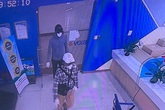 Hà Nội: Tạm giam 2 đối tượng nổ súng cướp ngân hàng BIDV, lấy đi hơn 900 triệu đồng Hà Nội: Tạm giam 2 đối tượng nổ súng cướp ngân hàng BIDV, lấy đi hơn 900 triệu đồng