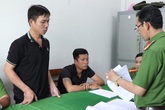 Nhóm người chặn đường cướp lại tiền thua bạc Nhóm người chặn đường cướp lại tiền thua bạc