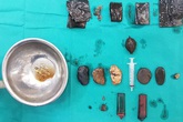 Hà Nội: Tìm thấy bật lửa, dao lam, túi nilon... trong bụng người đàn ông "ăn mọi thứ" Hà Nội: Tìm thấy bật lửa, dao lam, túi nilon... trong bụng người đàn ông "ăn mọi thứ"