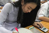 Quy định mới cho phép sử dụng điện thoại trong lớp: Phụ huynh chỉ ngay ra điểm mấu chốt khiến trẻ đừng mơ mà xao nhãng học tập Quy định mới cho phép sử dụng điện thoại trong lớp: Phụ huynh chỉ ngay ra điểm mấu chốt khiến trẻ đừng mơ mà xao nhãng học tập