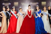 Lùm xùm nợ nần chưa tỏ, Ngọc Trinh đã vướng thêm bê bối tổ chức thi Hoa hậu chui và nhận hậu quả đắt Lùm xùm nợ nần chưa tỏ, Ngọc Trinh đã vướng thêm bê bối tổ chức thi Hoa hậu chui và nhận hậu quả đắt