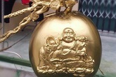 'Phật Di Lặc' hiện hình trên quả dừa, vàng rực giữa mùa Tết này 'Phật Di Lặc' hiện hình trên quả dừa, vàng rực giữa mùa Tết này