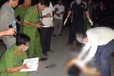 Nạn nhân bị đâm tại nhà cháu, bác ruột lấy nước tạt vũng máu xoá dấu vết Nạn nhân bị đâm tại nhà cháu, bác ruột lấy nước tạt vũng máu xoá dấu vết