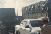 Xe tải "càn" trên Quốc lộ 51, 1 phụ nữ tử vong thương tâm Xe tải "càn" trên Quốc lộ 51, 1 phụ nữ tử vong thương tâm