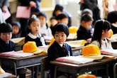 Phụ huynh Việt ở nước ngoài yên tâm cho con đi học trong dịch Covid-19 Phụ huynh Việt ở nước ngoài yên tâm cho con đi học trong dịch Covid-19