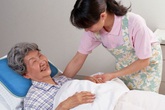 Xử trí vết loét do nằm lâu Xử trí vết loét do nằm lâu