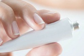 Vì sao bỏng rát nơi bôi thuốc? Vì sao bỏng rát nơi bôi thuốc?