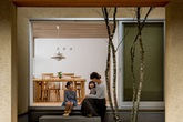 Ngôi nhà bình yên đến nao lòng với khoảng sân vườn thiết kế nghệ thuật đẹp như tranh vẽ Ngôi nhà bình yên đến nao lòng với khoảng sân vườn thiết kế nghệ thuật đẹp như tranh vẽ