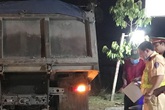 Tông đuôi xe ben dừng sát lề đường, nam thanh niên tử vong Tông đuôi xe ben dừng sát lề đường, nam thanh niên tử vong