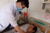Phẫu thuật thành công người đàn ông bị container gây tai nạn thương tâm Phẫu thuật thành công người đàn ông bị container gây tai nạn thương tâm