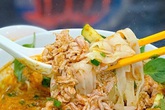 Vì sao giá xăng giảm, giá tô hủ tiếu không đổi? Vì sao giá xăng giảm, giá tô hủ tiếu không đổi?