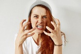 4 thói quen xấu là "thủ phạm" tăng tốc độ lão hóa, khiến phụ nữ nhanh già và giảm tuổi thọ 4 thói quen xấu là "thủ phạm" tăng tốc độ lão hóa, khiến phụ nữ nhanh già và giảm tuổi thọ