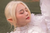 Bất ngờ với hình ảnh tóc trắng, tai dài đầy ma mị của Thiều Bảo Trang Bất ngờ với hình ảnh tóc trắng, tai dài đầy ma mị của Thiều Bảo Trang