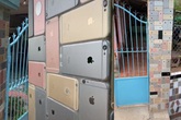Ốp tường rào bằng iPhone, căn nhà ở Việt Nam bỗng nhiên nổi tiếng trên mạng Ốp tường rào bằng iPhone, căn nhà ở Việt Nam bỗng nhiên nổi tiếng trên mạng