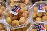 2 tấn vải thiều sang Nhật bán hết sạch với giá 600.000 đồng/kg 2 tấn vải thiều sang Nhật bán hết sạch với giá 600.000 đồng/kg