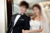 Dùng thân phận người cũ “mời” chú rể xem ảnh "nóng" để phá tan hạnh phúc, ngờ đâu lại nhận được phản ứng gây bẽ bàng từ người trong cuộc Dùng thân phận người cũ “mời” chú rể xem ảnh "nóng" để phá tan hạnh phúc, ngờ đâu lại nhận được phản ứng gây bẽ bàng từ người trong cuộc