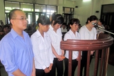 Quảng Ninh: Xét xử 4 cán bộ Agribank tham ô gần 39 tỷ đồng Quảng Ninh: Xét xử 4 cán bộ Agribank tham ô gần 39 tỷ đồng