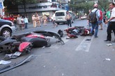 Phạt 5 triệu đồng lãnh đạo sở văn hóa lái xe “điên” Phạt 5 triệu đồng lãnh đạo sở văn hóa lái xe “điên”