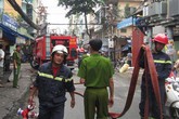 Cháy nhà, ba người may mắn thoát nạn Cháy nhà, ba người may mắn thoát nạn