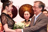 Lý Nhã Kỳ được lựa chọn làm Đại sứ Nữ hoàng trang sức Lý Nhã Kỳ được lựa chọn làm Đại sứ Nữ hoàng trang sức