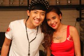 Trấn Thành thân mật với nữ DJ gợi cảm trong quán bar Trấn Thành thân mật với nữ DJ gợi cảm trong quán bar